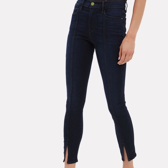 Frame | Le High Skinny High Waist Jean in Longstreet Dark Denim with front slit - Picture 5 of 9